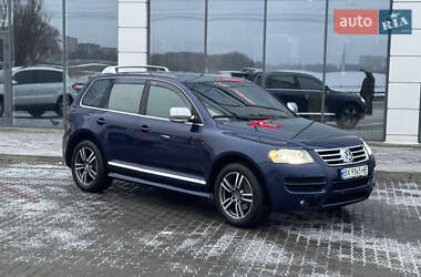 Внедорожник / Кроссовер Volkswagen Touareg 2006 в Хмельницком