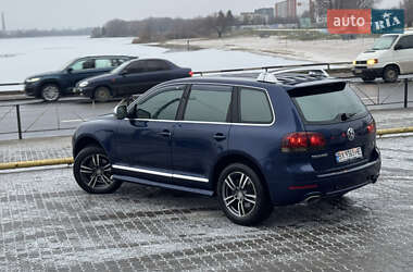 Внедорожник / Кроссовер Volkswagen Touareg 2006 в Хмельницком