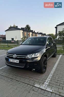 Позашляховик / Кросовер Volkswagen Touareg 2011 в Коломиї