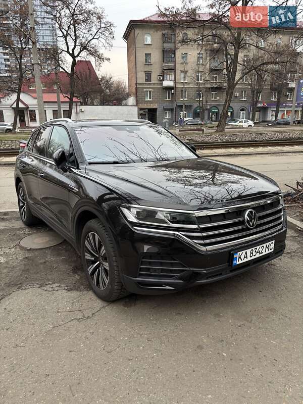 Внедорожник / Кроссовер Volkswagen Touareg 2023 в Днепре