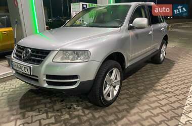 Позашляховик / Кросовер Volkswagen Touareg 2004 в Коростишеві