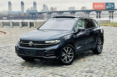 Внедорожник / Кроссовер Volkswagen Touareg 2024 в Киеве