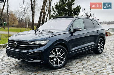 Внедорожник / Кроссовер Volkswagen Touareg 2024 в Киеве