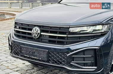 Внедорожник / Кроссовер Volkswagen Touareg 2024 в Киеве