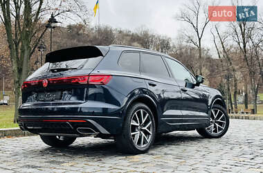 Внедорожник / Кроссовер Volkswagen Touareg 2024 в Киеве