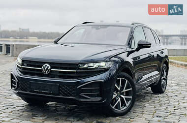 Внедорожник / Кроссовер Volkswagen Touareg 2024 в Киеве