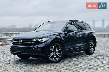 Внедорожник / Кроссовер Volkswagen Touareg 2024 в Киеве