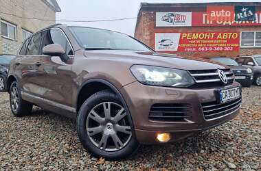 Позашляховик / Кросовер Volkswagen Touareg 2012 в Смілі