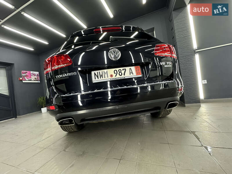 Позашляховик / Кросовер Volkswagen Touareg 2014 в Коломиї