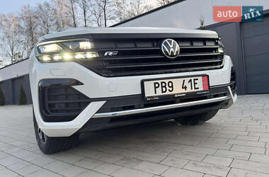 Внедорожник / Кроссовер Volkswagen Touareg 2020 в Ковеле