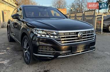 Позашляховик / Кросовер Volkswagen Touareg 2021 в Тернополі