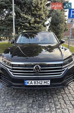 Внедорожник / Кроссовер Volkswagen Touareg 2023 в Днепре