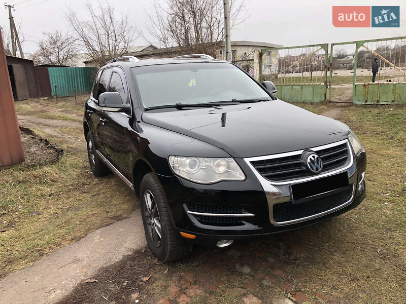 Позашляховик / Кросовер Volkswagen Touareg 2007 в Сумах