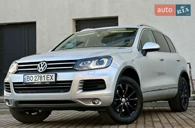 Позашляховик / Кросовер Volkswagen Touareg 2012 в Тернополі