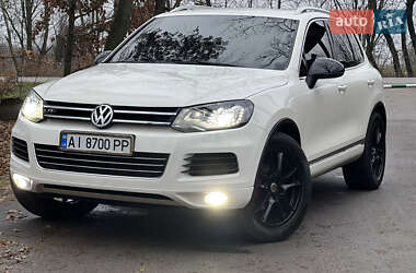 Позашляховик / Кросовер Volkswagen Touareg 2011 в Гайсину