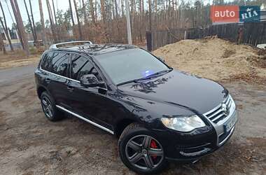 Позашляховик / Кросовер Volkswagen Touareg 2007 в Бучі