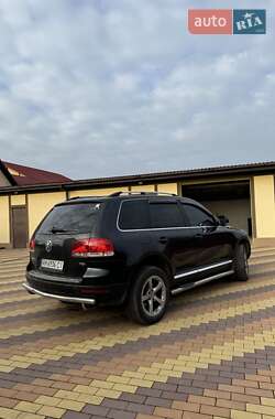 Позашляховик / Кросовер Volkswagen Touareg 2006 в 