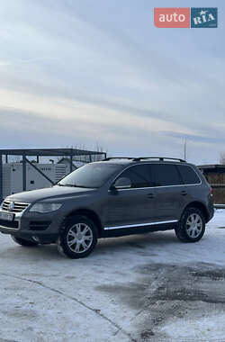 Позашляховик / Кросовер Volkswagen Touareg 2008 в Новому Розділі