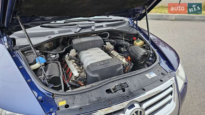 Внедорожник / Кроссовер Volkswagen Touareg 2007 в Харькове