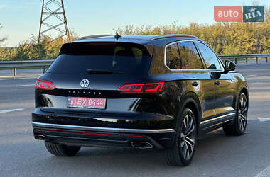 Внедорожник / Кроссовер Volkswagen Touareg 2019 в Бродах