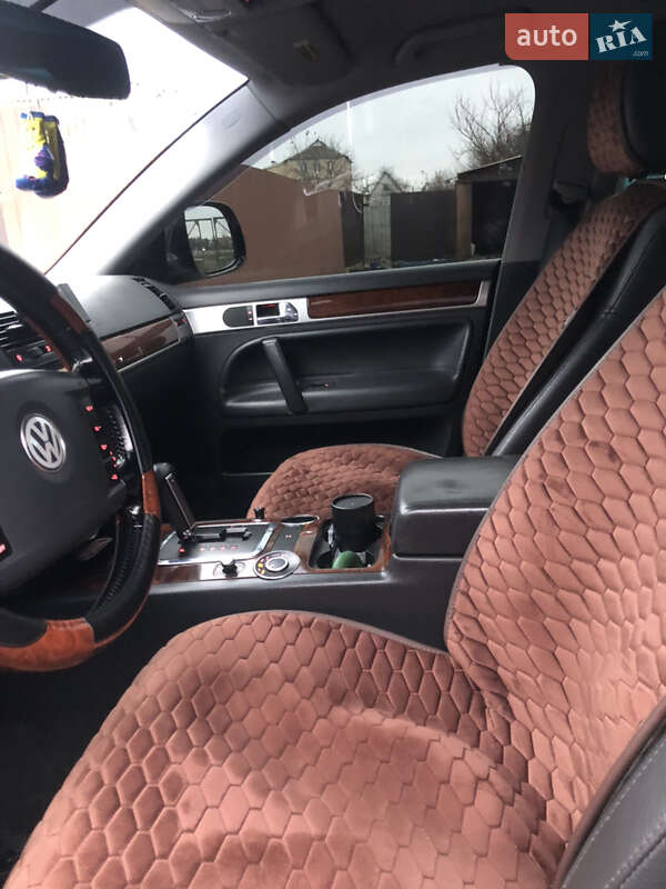 Позашляховик / Кросовер Volkswagen Touareg 2007 в Сумах