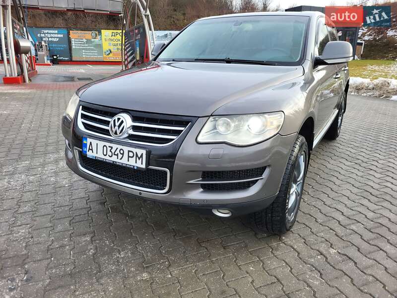 Внедорожник / Кроссовер Volkswagen Touareg 2009 в Тернополе