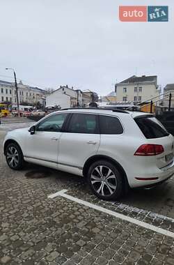 Внедорожник / Кроссовер Volkswagen Touareg 2013 в Коломые