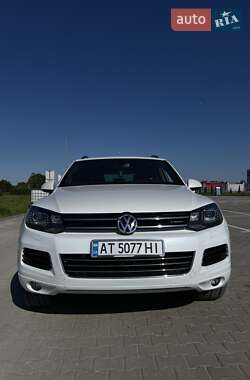 Внедорожник / Кроссовер Volkswagen Touareg 2013 в Коломые