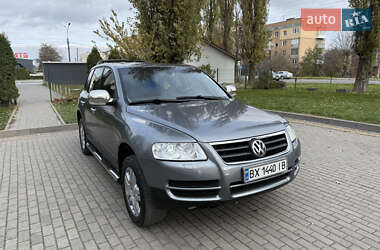 Позашляховик / Кросовер Volkswagen Touareg 2003 в Кам'янець-Подільському