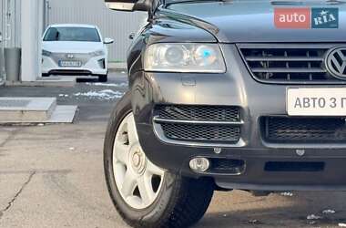 Внедорожник / Кроссовер Volkswagen Touareg 2006 в Киеве