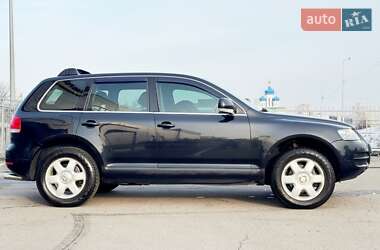 Внедорожник / Кроссовер Volkswagen Touareg 2006 в Киеве