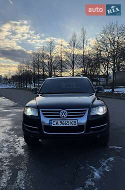 Позашляховик / Кросовер Volkswagen Touareg 2008 в Умані