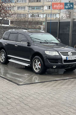 Внедорожник / Кроссовер Volkswagen Touareg 2008 в Житомире