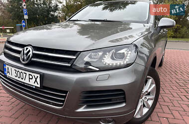 Позашляховик / Кросовер Volkswagen Touareg 2014 в Києві