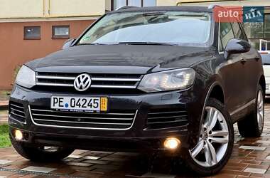 Позашляховик / Кросовер Volkswagen Touareg 2011 в Стрию