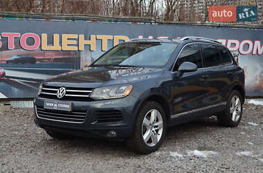 Позашляховик / Кросовер Volkswagen Touareg 2012 в Києві