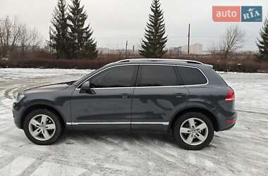 Позашляховик / Кросовер Volkswagen Touareg 2012 в Хмельницькому