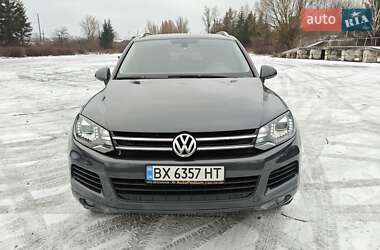 Позашляховик / Кросовер Volkswagen Touareg 2012 в Хмельницькому