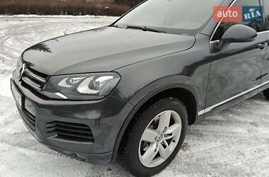 Позашляховик / Кросовер Volkswagen Touareg 2012 в Хмельницькому