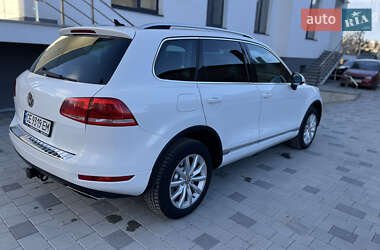 Позашляховик / Кросовер Volkswagen Touareg 2011 в Івано-Франківську