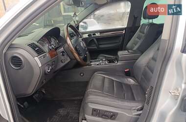 Внедорожник / Кроссовер Volkswagen Touareg 2005 в Сумах