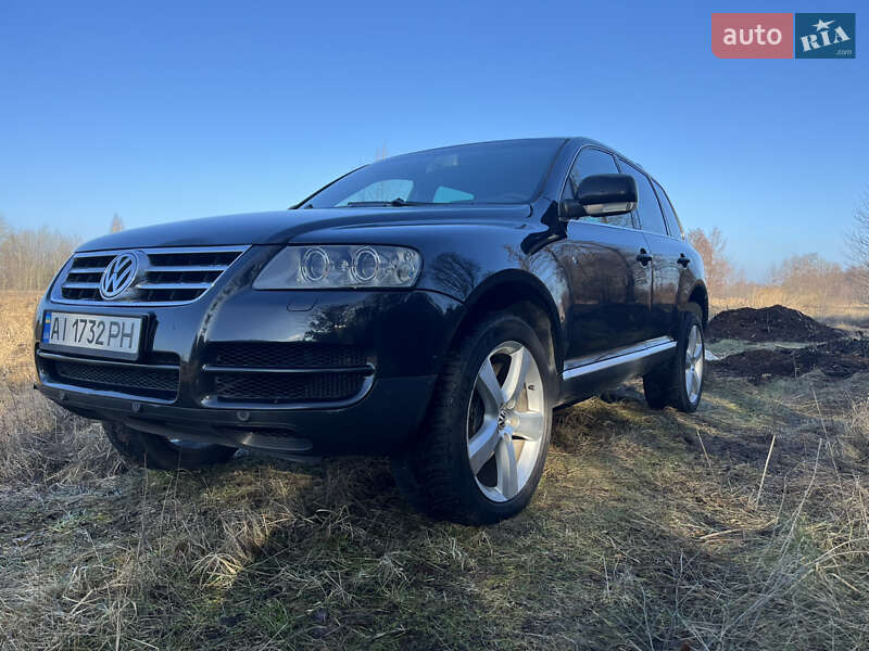 Внедорожник / Кроссовер Volkswagen Touareg 2005 в Коростене