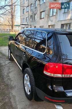 Внедорожник / Кроссовер Volkswagen Touareg 2005 в Измаиле