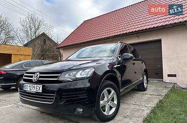 Позашляховик / Кросовер Volkswagen Touareg 2011 в Івано-Франківську