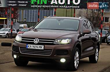 Позашляховик / Кросовер Volkswagen Touareg 2011 в Черкасах