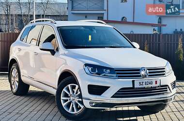 Позашляховик / Кросовер Volkswagen Touareg 2016 в Стрию