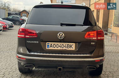 Внедорожник / Кроссовер Volkswagen Touareg 2014 в 