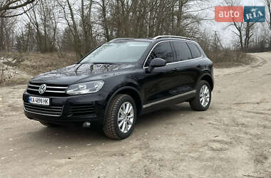 Позашляховик / Кросовер Volkswagen Touareg 2011 в Києві