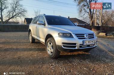 Внедорожник / Кроссовер Volkswagen Touareg 2005 в Черновцах