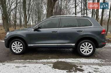 Позашляховик / Кросовер Volkswagen Touareg 2012 в Хоролі